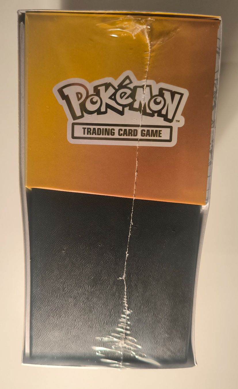Pokémon Sammelbilder & Trading cards: 30th Celebration Elite Trainer Box - ETB EN – Neu und originalverpackt aus Oberrieden von ohhboy 2