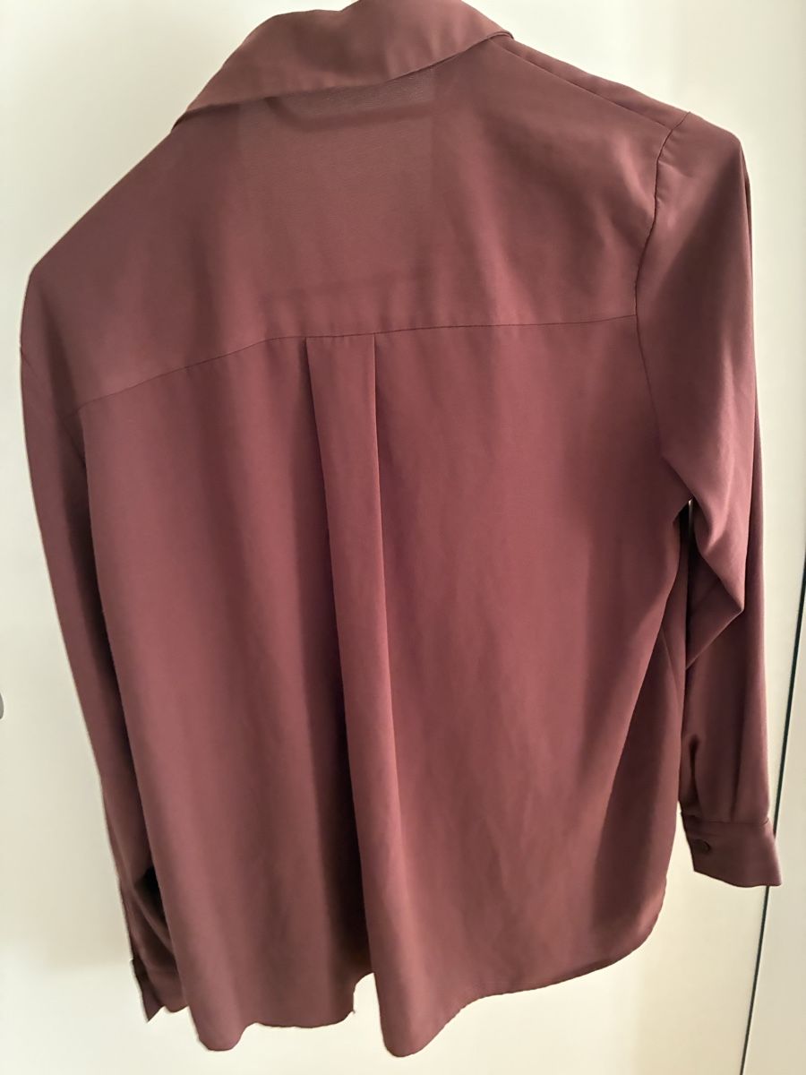 Blusen: Bluse – Gebraucht aus Bassersdorf von secondhand_clothing 1