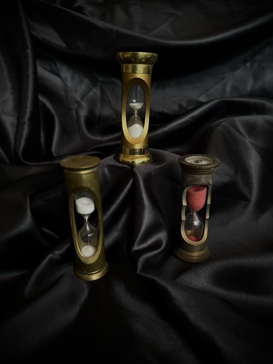 Stand- & Wanduhren: Brass Hourglass Timer Decoration – Gebraucht aus Bern von nkink 5
