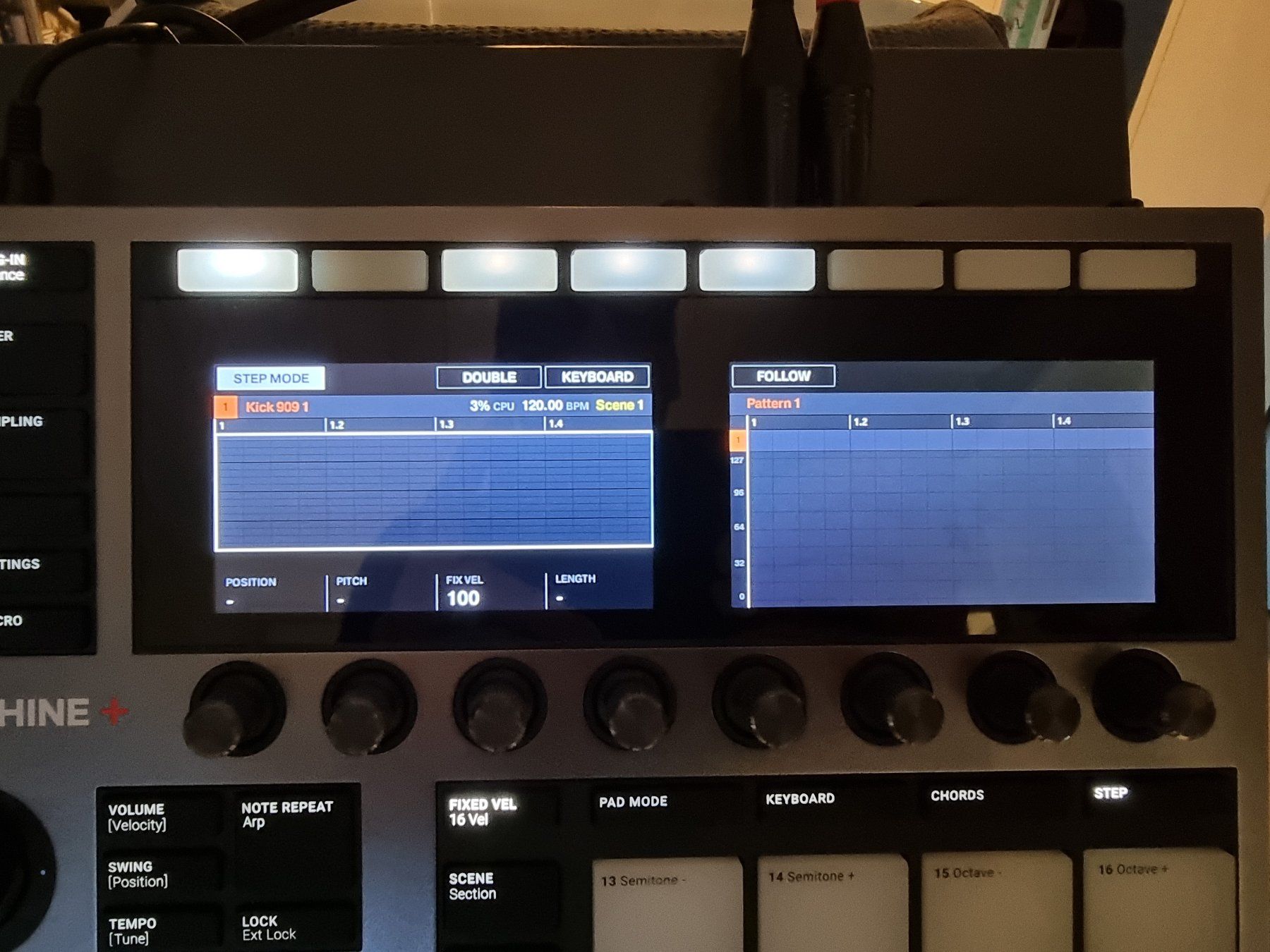 Native Instruments Strumenti musicali: Maschine+ von Native Instruments – Usato da Ballwil venduto da Roboter 2