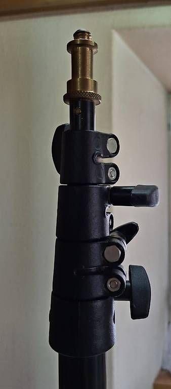 Treppiedi & Teste: Vintage Manfrotto Studio Stativ schwarz – Usato da Rüti ZH venduto da Liliane_market 8