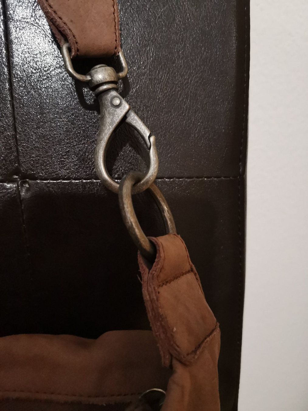 Liebeskind Borse da donna: LIEBESKIND Tasche – Nuovo (secondo la descrizione) da Chur venduto da djovanna 3