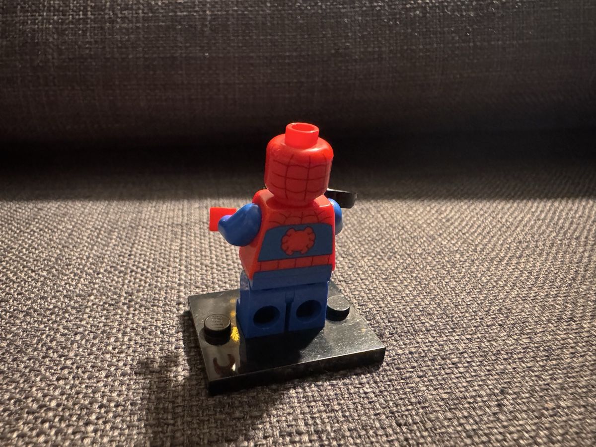 Lego Figuren: LEGO - Minifigur - Marvel - Spidermann – Neu (gemäss Beschreibung) aus Wetzikon ZH von thayreen 1