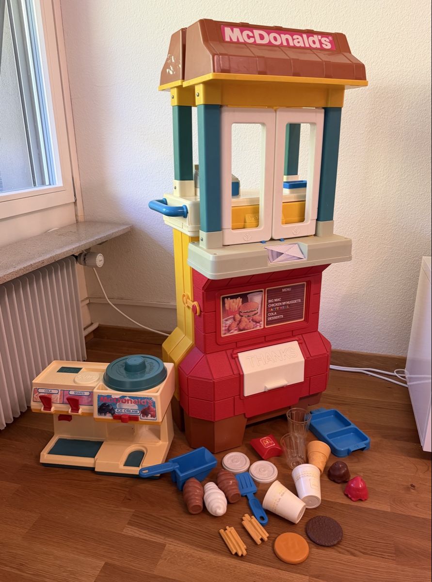 Fisher-Price Giocattoli: McDonalds Restaurant und Eismaschine Vintage  – Usato da Bern venduto da Natacha1997