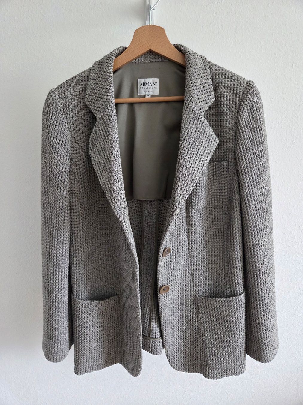 Armani Giacche: Blazer von ARMANI – Usato da Oberrieden venduto da Smart570