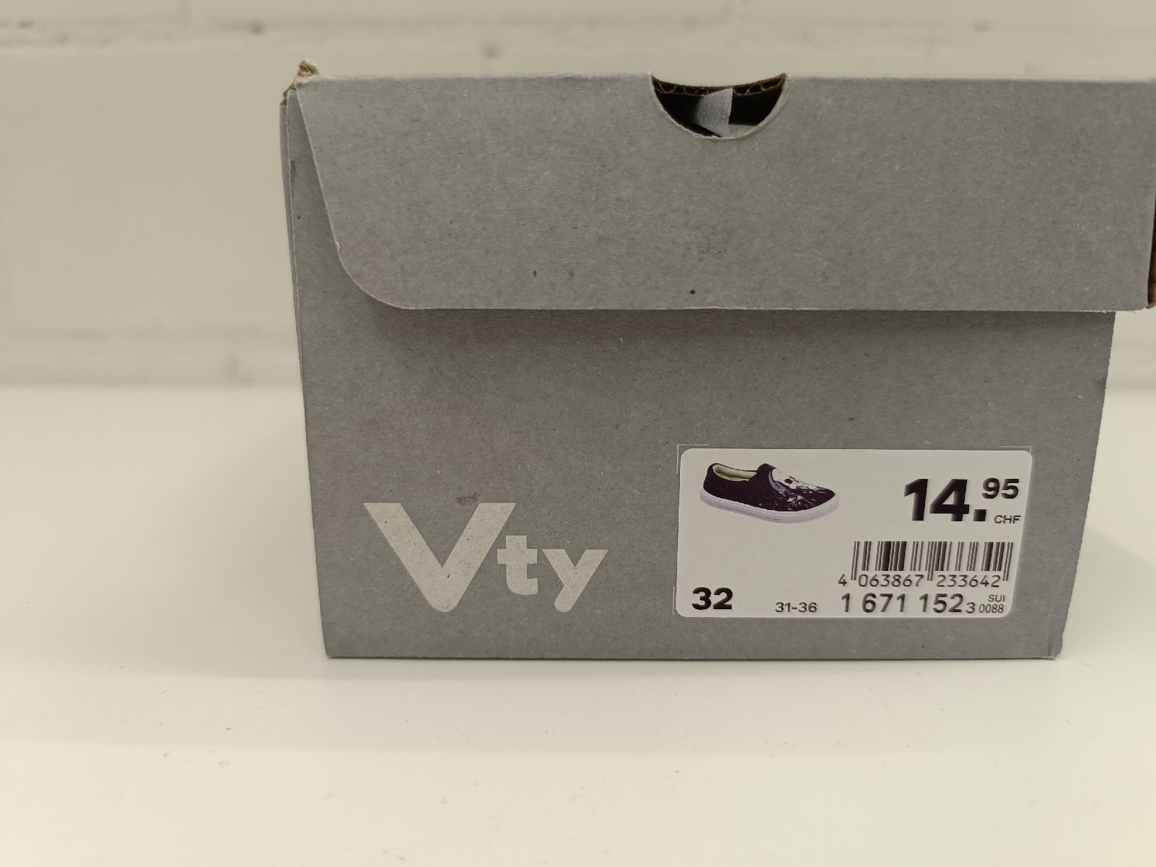 Schuhe für Jungen: Hausschuh Gr. 32 NEU – Neu und originalverpackt aus Ehrendingen von Cheronimo2 2