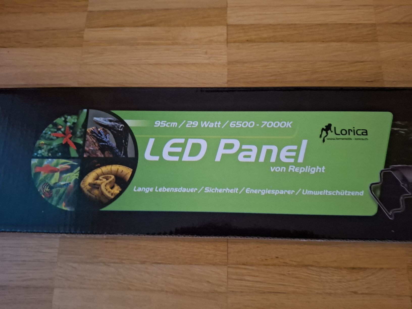 Lampade: Lorica LED Panel 95cm Reptilien – Nuovo (secondo la descrizione) da Adligenswil venduto da Idefixli26