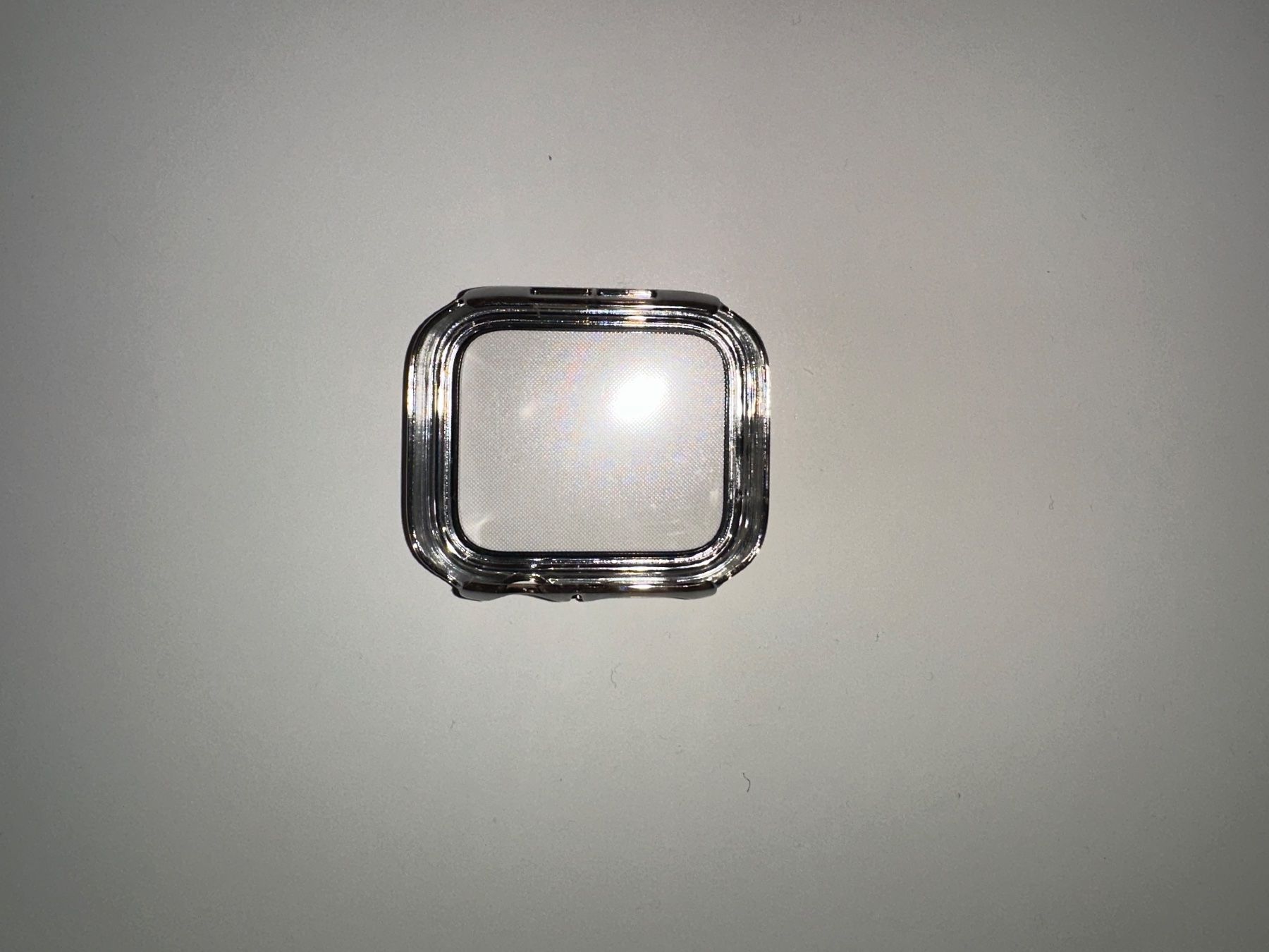 Apple Smartwatch: Apple watch, Series 9, 45mm Aluminium & Ceramic Case – Nuovo (secondo la descrizione) da Bonaduz venduto da gia_y8rz 7