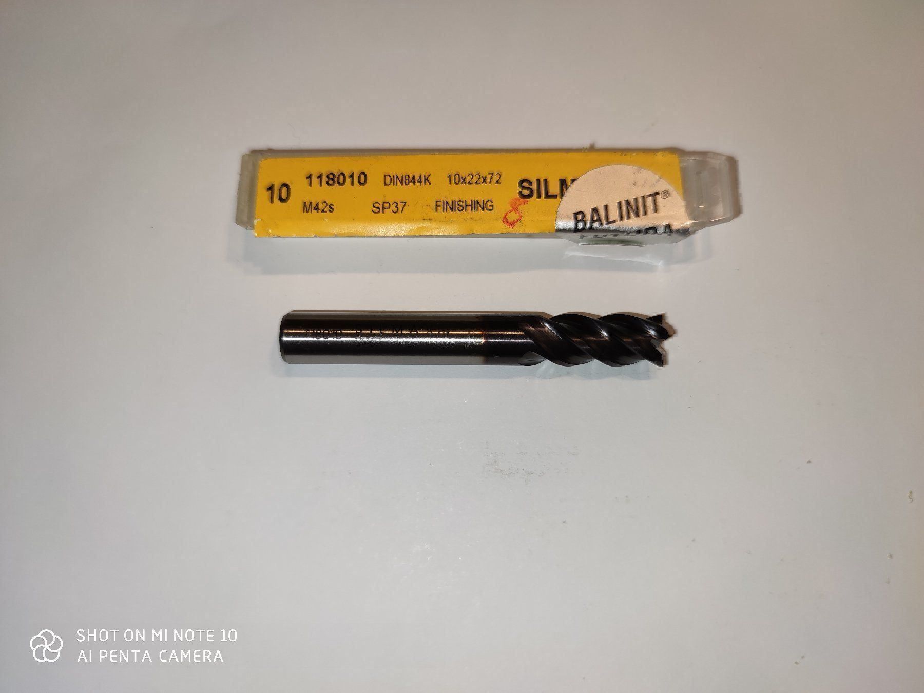 Alle Werkzeuge: HSS Fräser 10 mm – Neu und originalverpackt aus Pfäffikon ZH von 1252