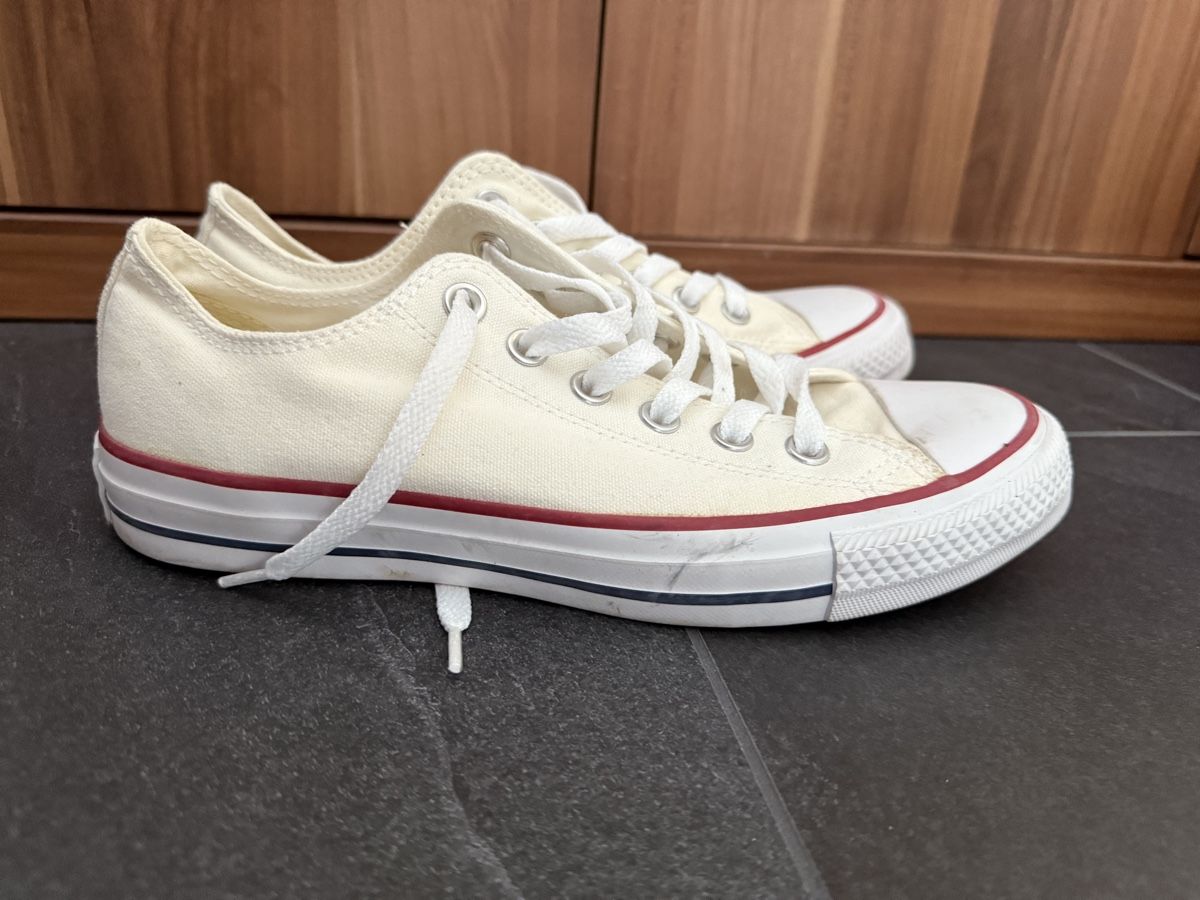 Converse Herrenschuhe: Converse Unisex Sneakers – Gebraucht aus Goldach von igwhitestar 1
