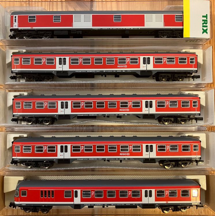 ARNOLD REF: 3712 VOITURE VOYAGEURS 1ERE CLASSE BLS NEUF EN BOITE. ECH:N