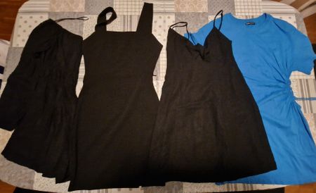 Diverse Damen Kleider von Bershka, Amisu und New Yorker