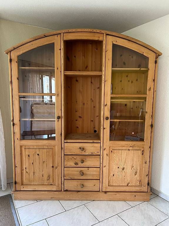 Armadi: Arvenholz Schrank/Buffet – Usato da Bern venduto da Martinfuchs