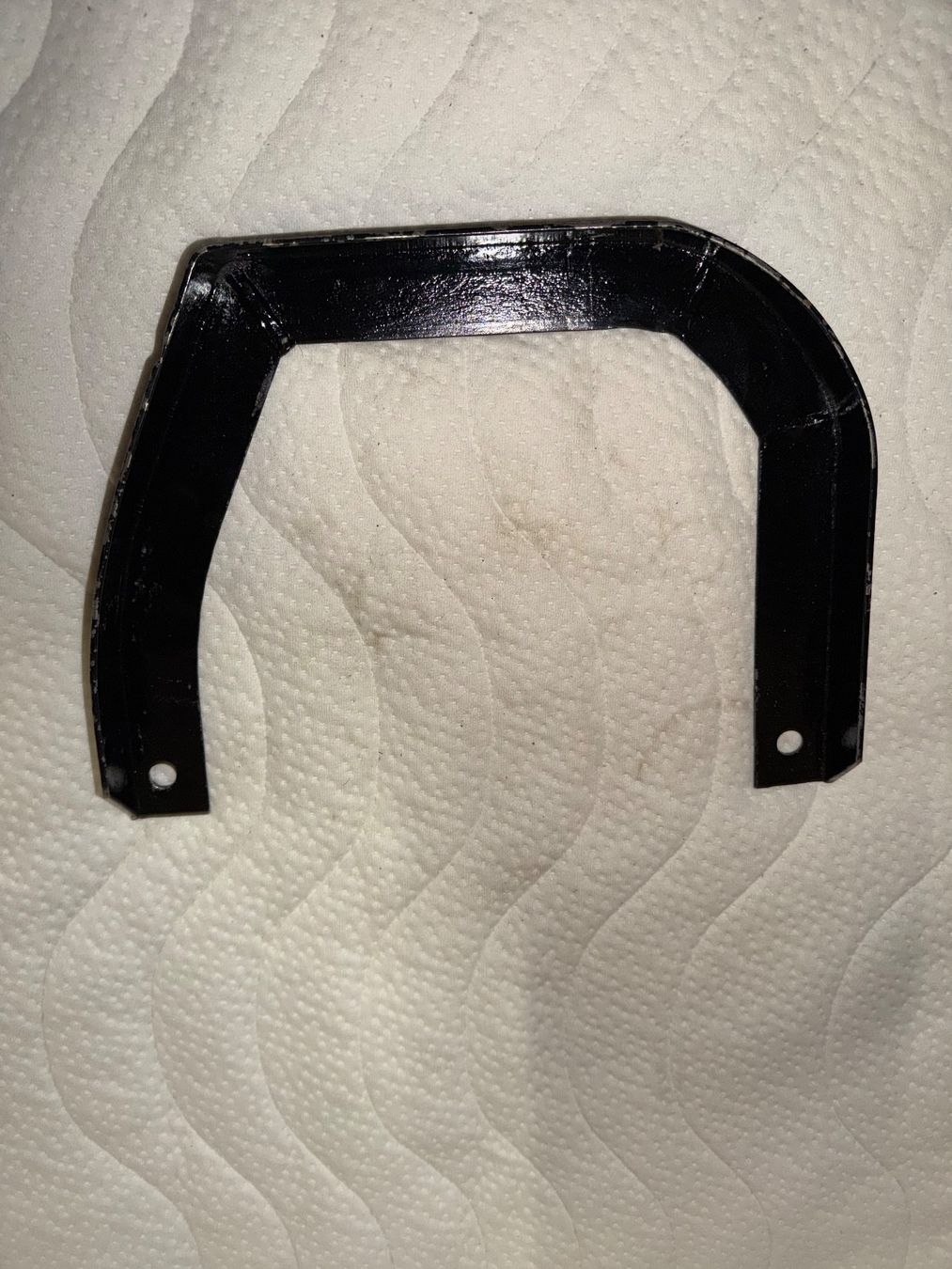 Mercedes-Benz Tutti pezzi di ricambio auto: Mercedes W136 Motor Halter vorne – Usato da Luzern venduto da Basa73