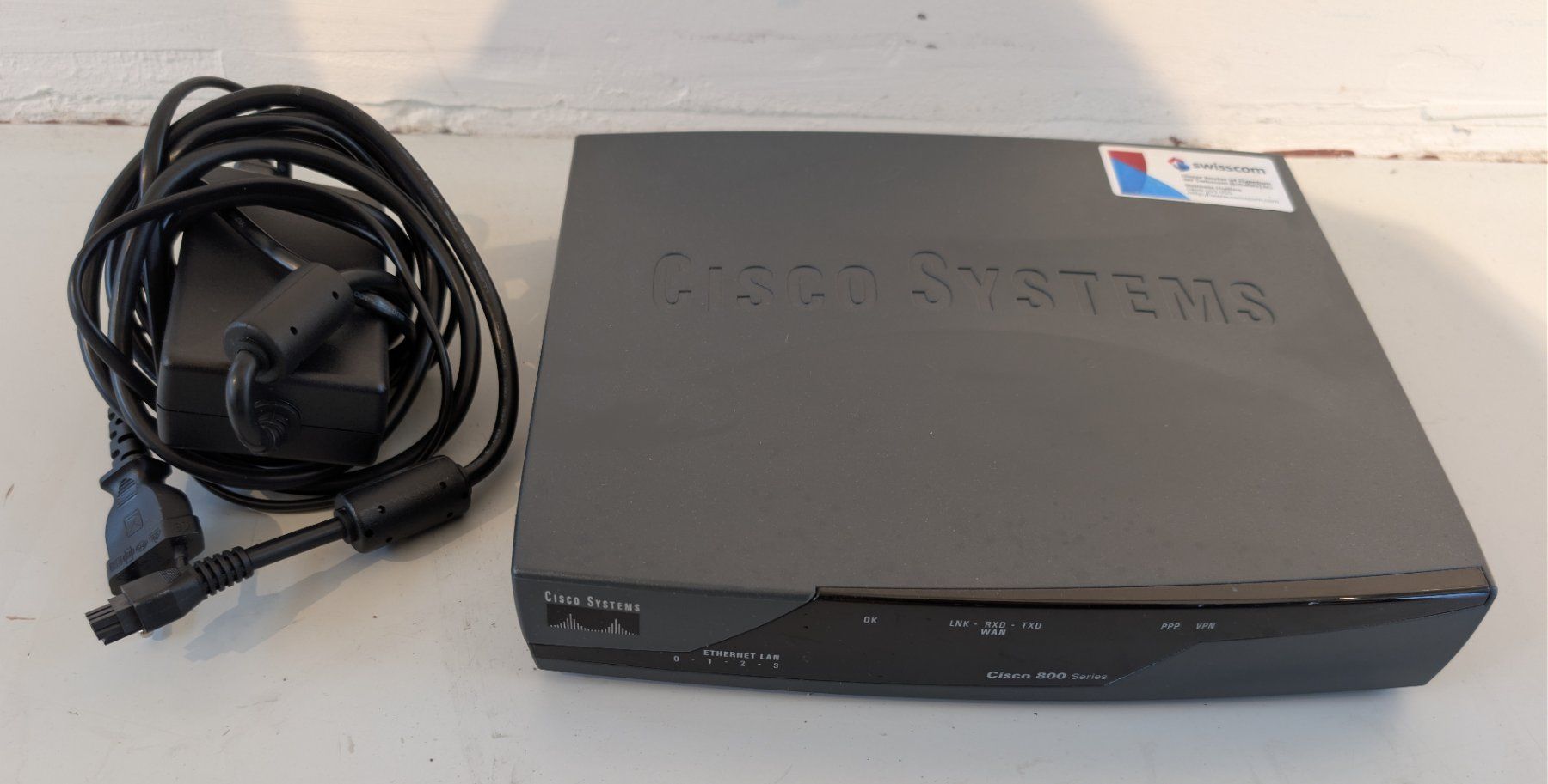 Cisco Modems & Routeurs: Cisco C871-K9 Integrated Services Router – D'occasion à Dietlikon par ComdatAG
