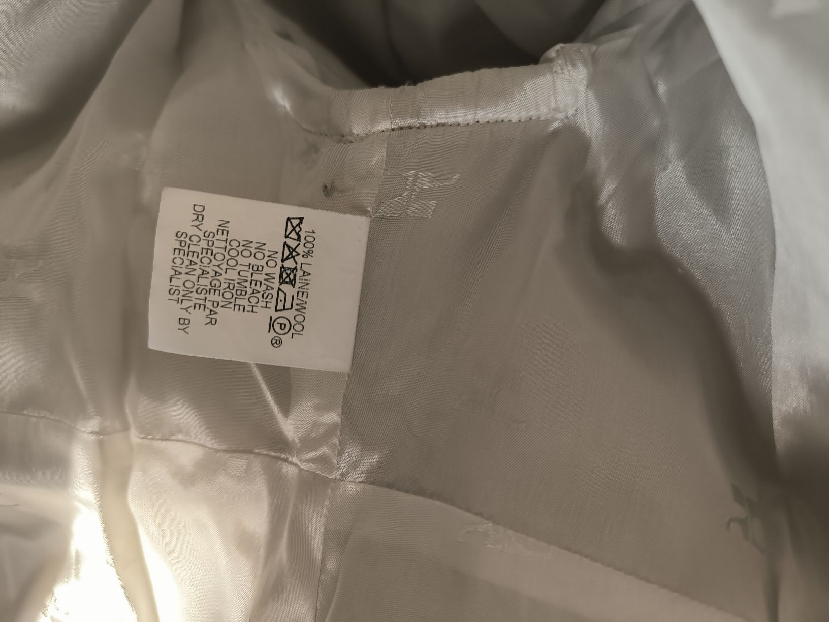 Cappotti: Courrèges Paris, Size 38, Coat, Beige, Top Condition! – Nuovo (secondo la descrizione) da Zug venduto da LindaManga 5