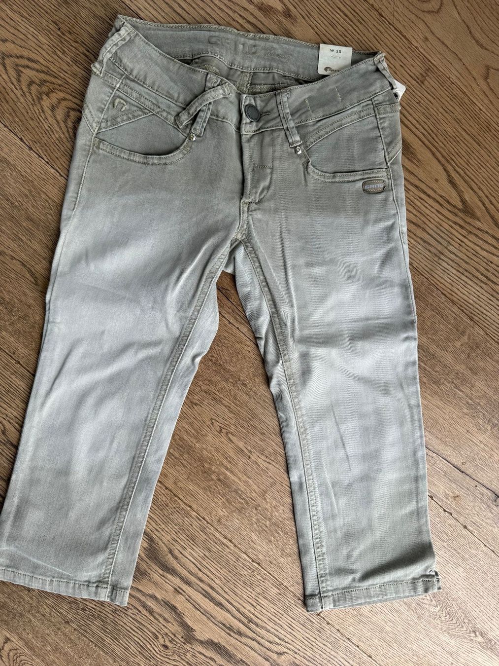 Gang Pantaloni: Hose, Shorts Gang //NEU// 25 – Nuovo (secondo la descrizione) da Stettfurt venduto da outlet72