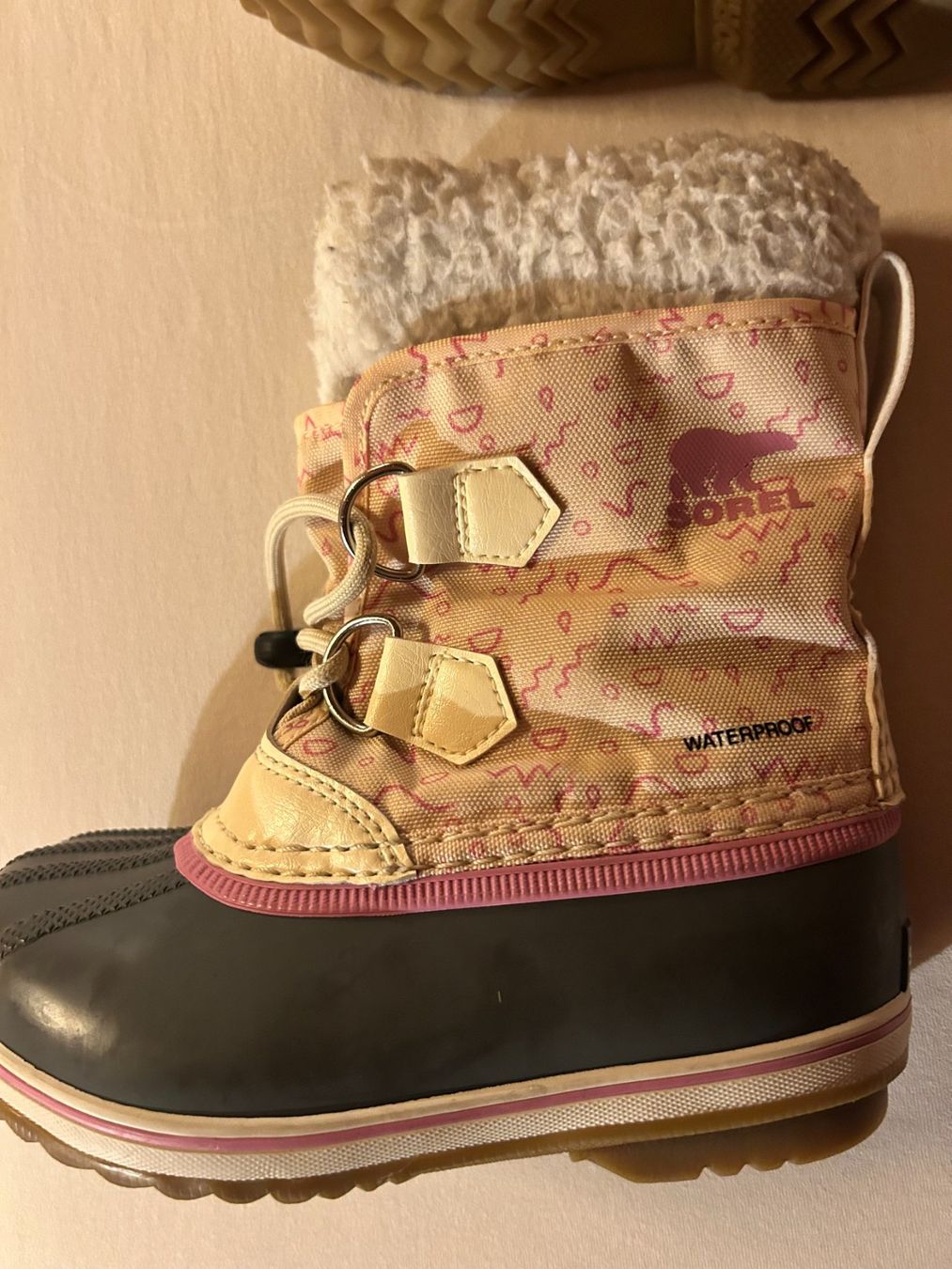 Scarpe per ragazze: Schneestiefel Sorel Grösse 29 – Usato da Rickenbach SZ venduto da stef2987 2
