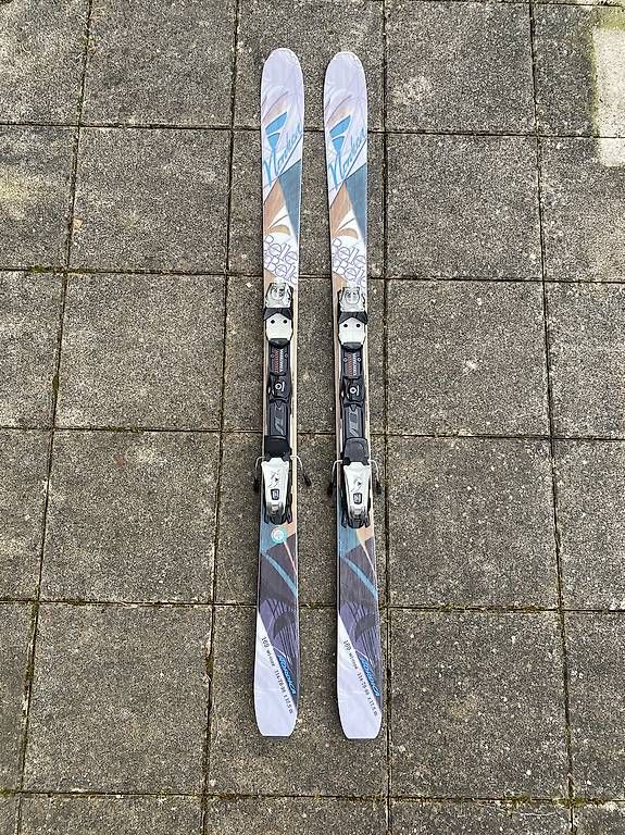 Skis: Nordica Ski – Gebraucht aus Bern von wuler15