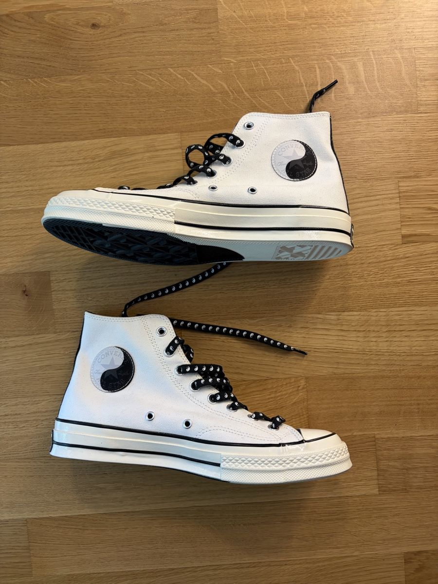 Converse Scarpe da uomo: Converse Yin und Yang schwarz weiss – Nuovo (secondo la descrizione) da Thayngen venduto da golazo_vines 2