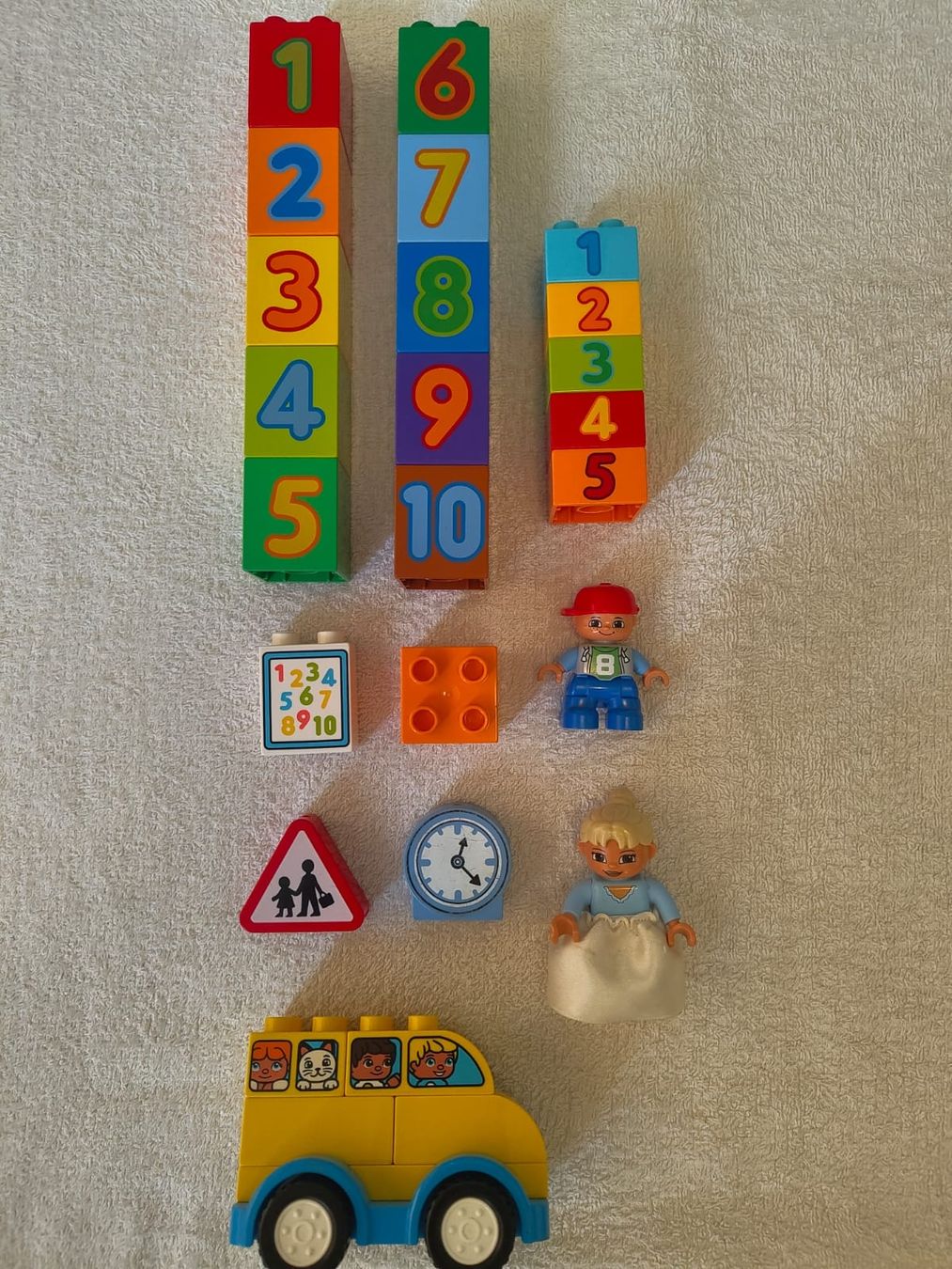 Hello Kitty Kit di costruzioni: Hello Kitty school, Unico compatible lego Duplo - complet – Usato da Lausanne venduto da GeoTrouvetou1952 4