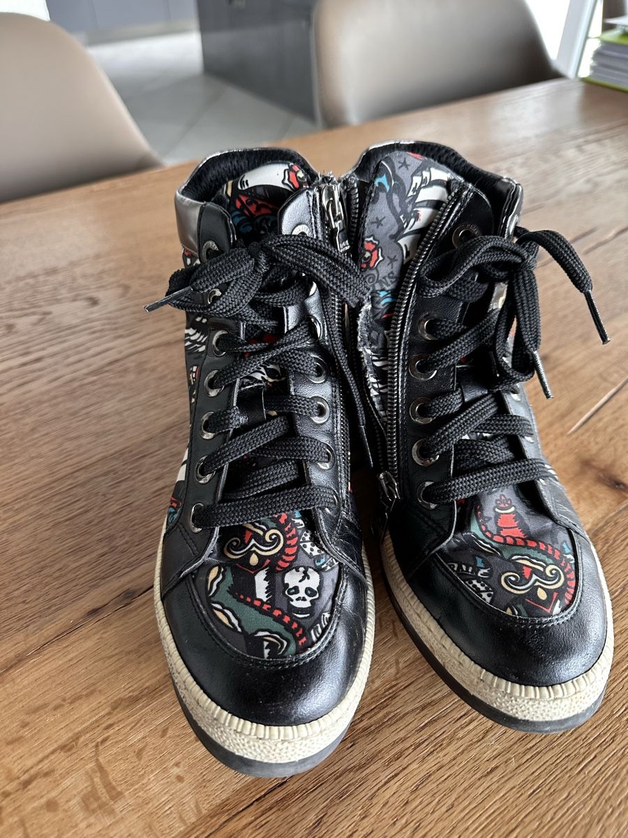 Moschino Scarpe da donna: Moschino Sneaker 37 – Usato da Widen venduto da Dafi08 1