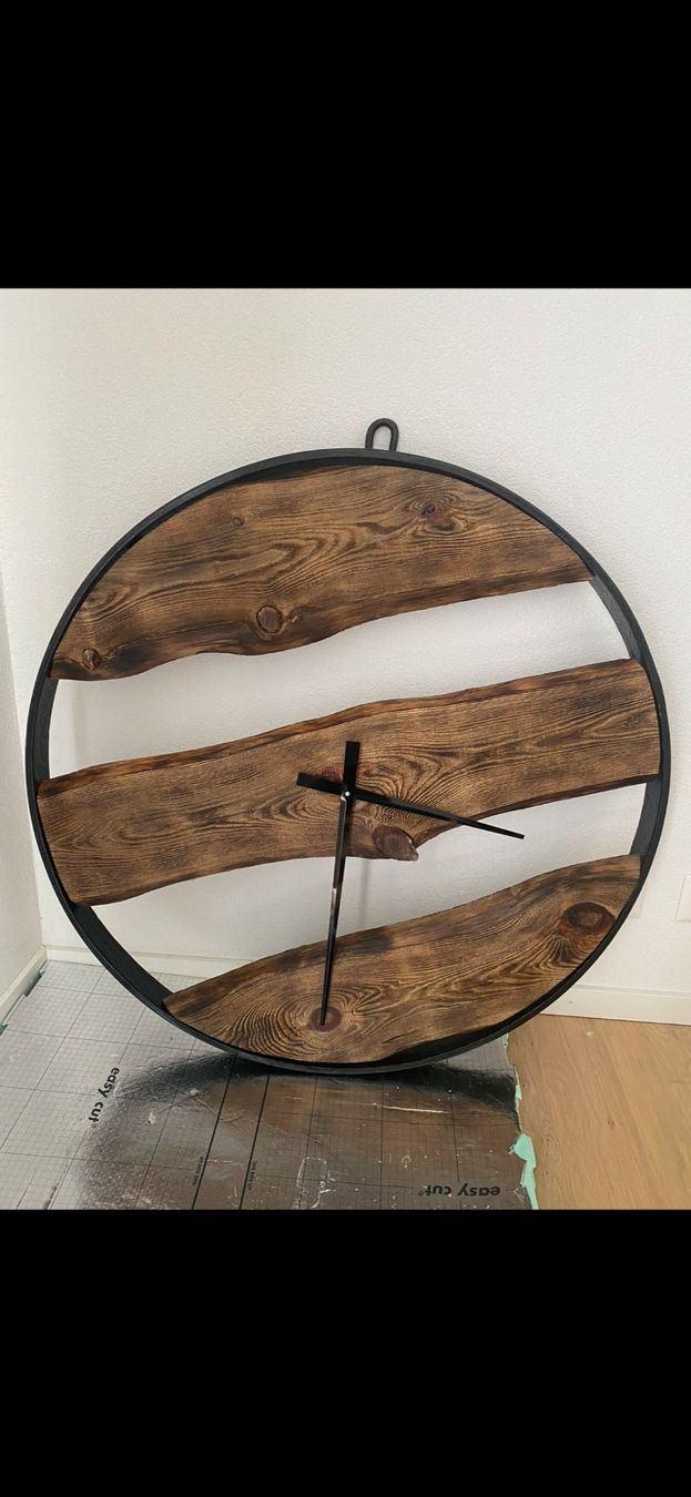 Orologi da terra & Orologi da parete: Horloge murale – Usato da Pampigny venduto da gab_8v6c