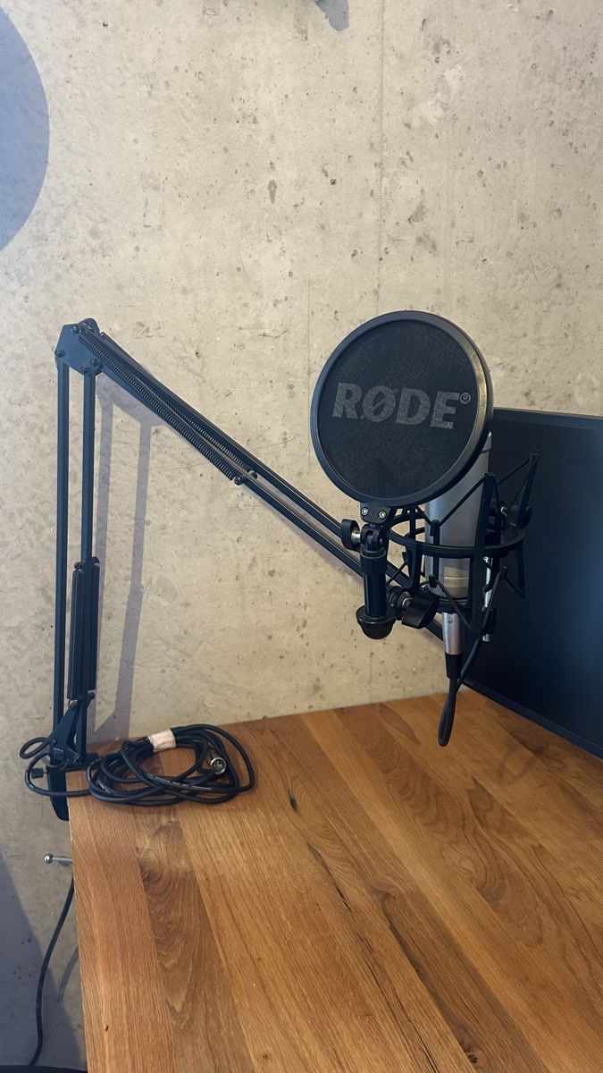 Røde Microfoni: Rode NT1-A mit Gelenke-Arm – Usato da Kriens venduto da mofa.teile.occasion 1