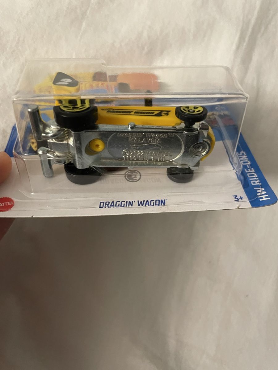Hot Wheels Modellini d'auto: Hot Wheels Draggin Wagon Nr. 141/250 – Nuovo e nell'imballaggio originale da Grosswangen venduto da Yafuda 1