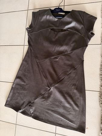Schwarzes Echtlederkleid von Revd‘elle paris 