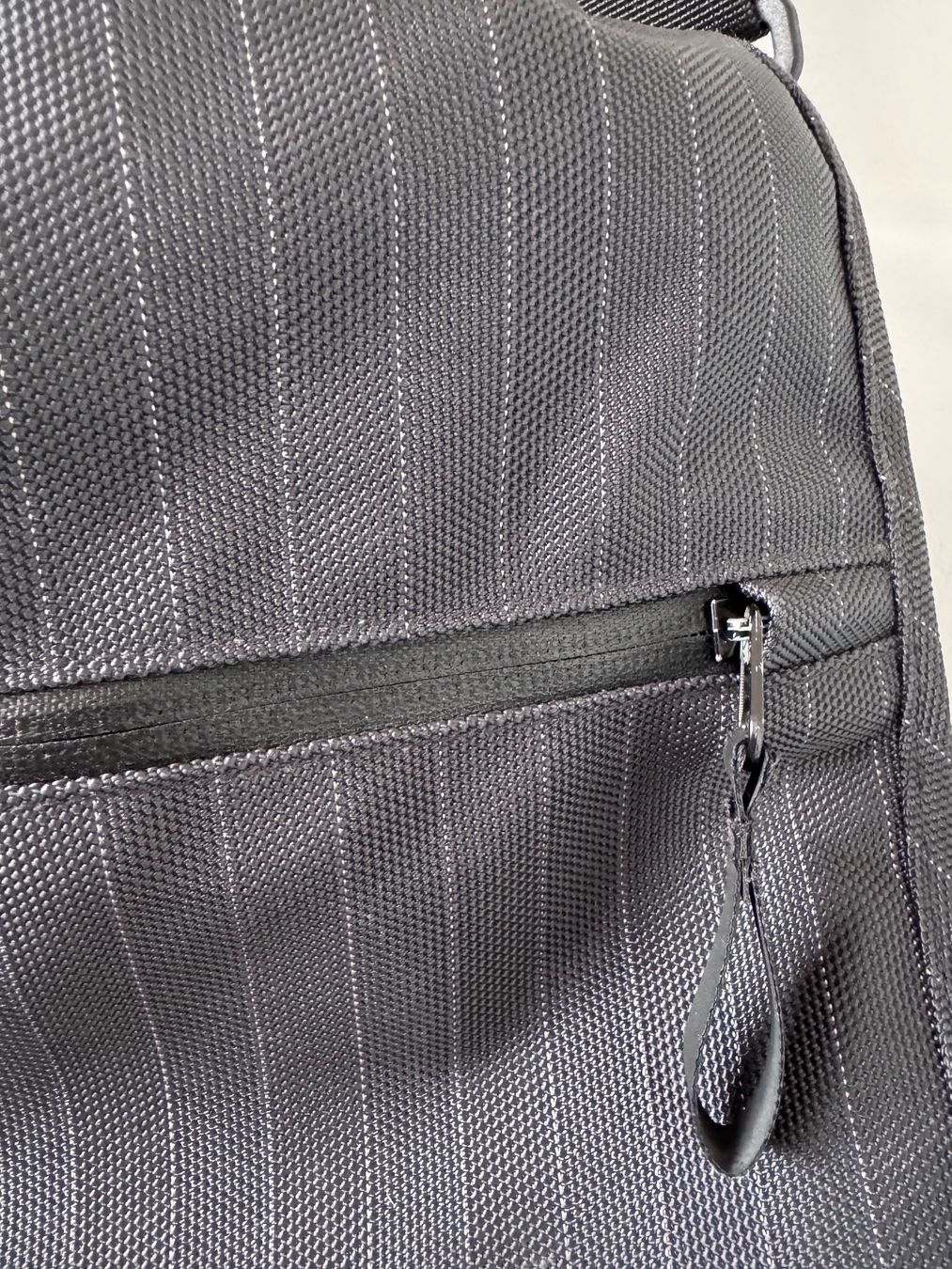 Eastpak Borse: Eastpak messenger bag pc – Usato da Neuchâtel venduto da _Easy_to_Find_ 1