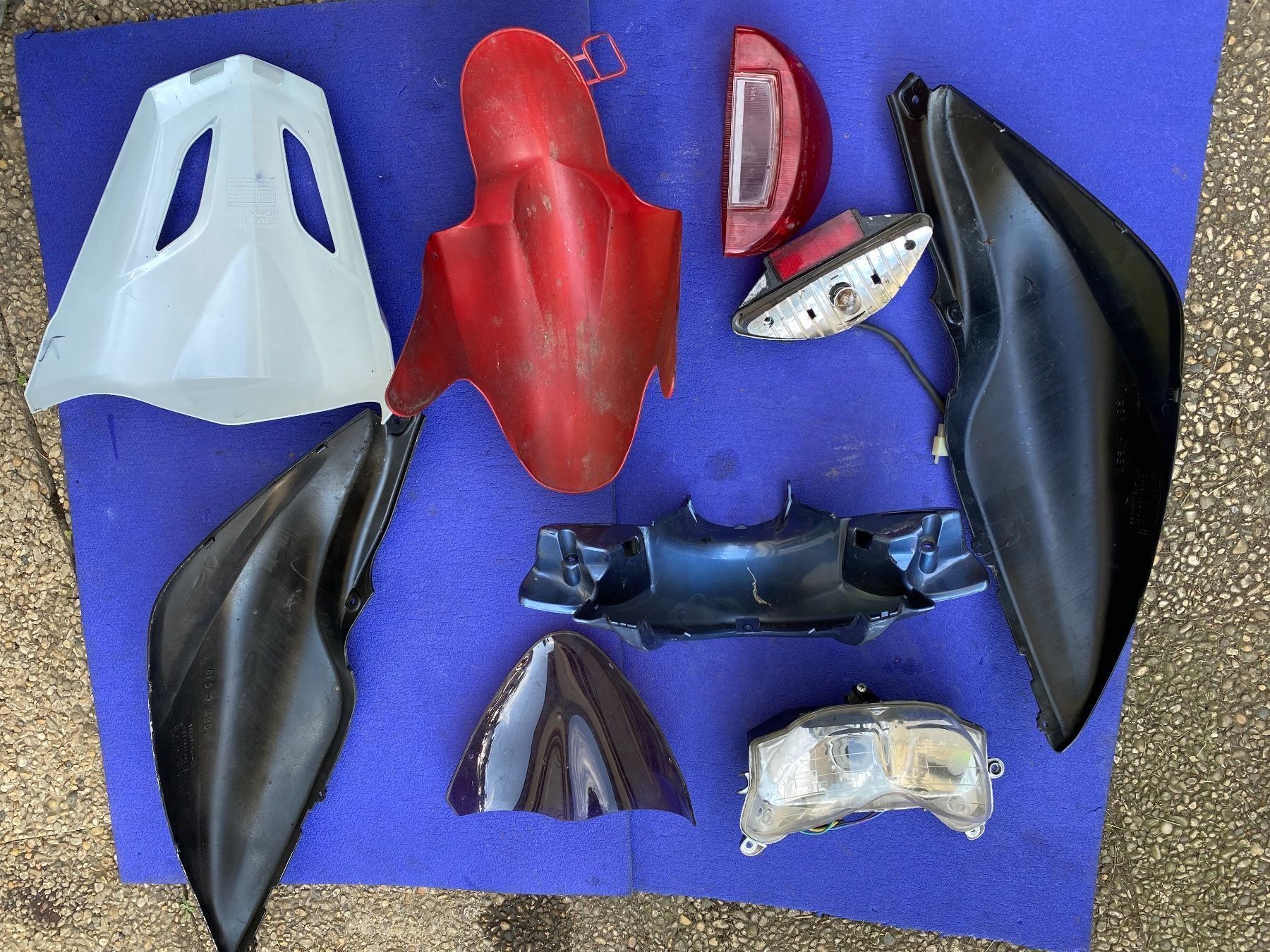 Scooter: Mbk Yamaha pièces scooter – Usato da Vevey venduto da Chupita-met 1