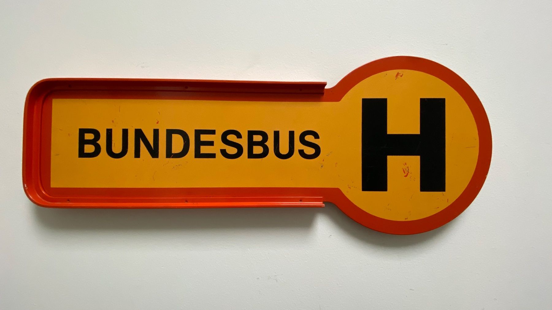 Insegne: Emailschild BUNDESBUS – Usato da Basel venduto da ota_2f9m 1