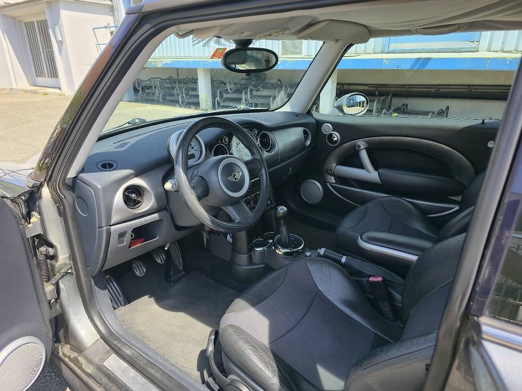 Mini Automobili: Mini Cooper S R53 – Usato da Zürich venduto da drake999 3