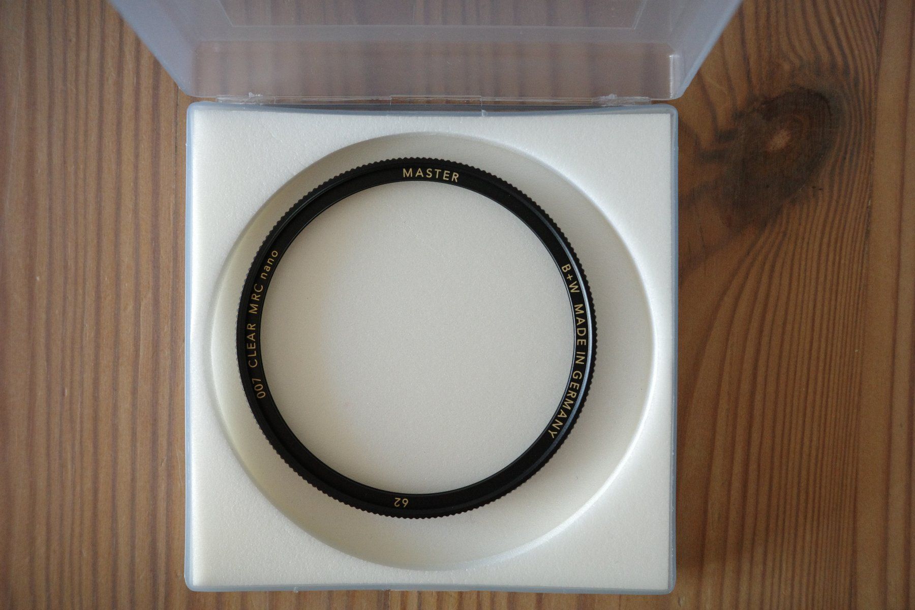 Filtri: B+W 62mm Master 007 Clear MRC nano – Nuovo (secondo la descrizione) da Liebefeld venduto da Rhyolite