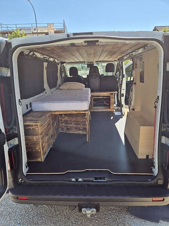 Véhicules utilitaires: Renault Trafic 2.0 Blue dCi 130 L2H1 – D'occasion à Moutier par obe_2dtd 3