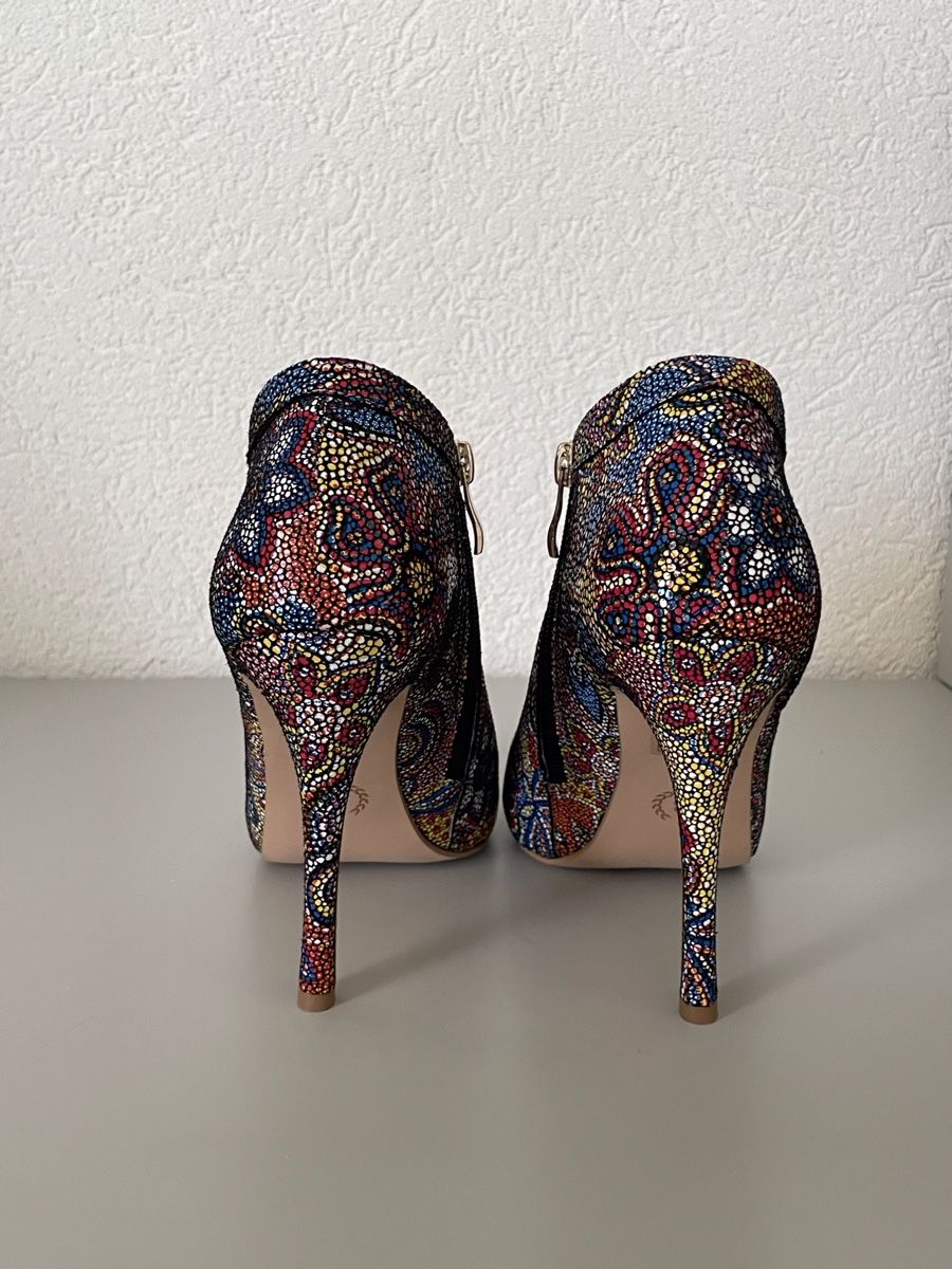 Scarpe da donna: Talons hauts FB multicolores, taille 38, neufs – Nuovo e nell'imballaggio originale da Vuadens venduto da Nina11 3