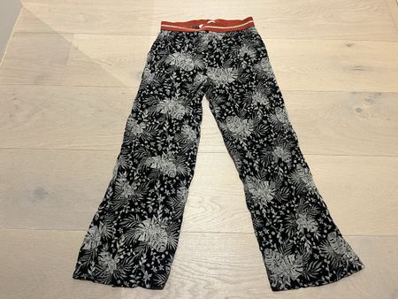 Hosen bis 140 cm tragbar