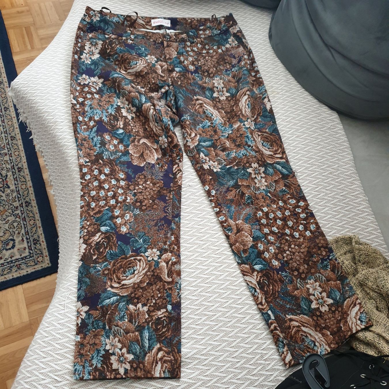 Pantaloni: Sheego neue Hose Gr. 23 – Nuovo (secondo la descrizione) da Frenkendorf venduto da Moon111