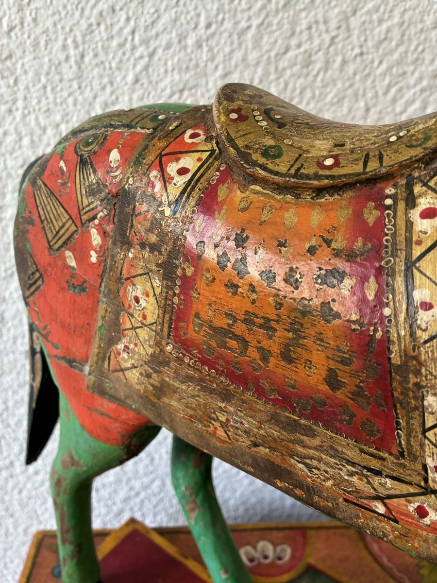 Statuette: Radjasthan Inde cheval en bois de procession – Usato da St-Aubin-Sauges venduto da asianart 4
