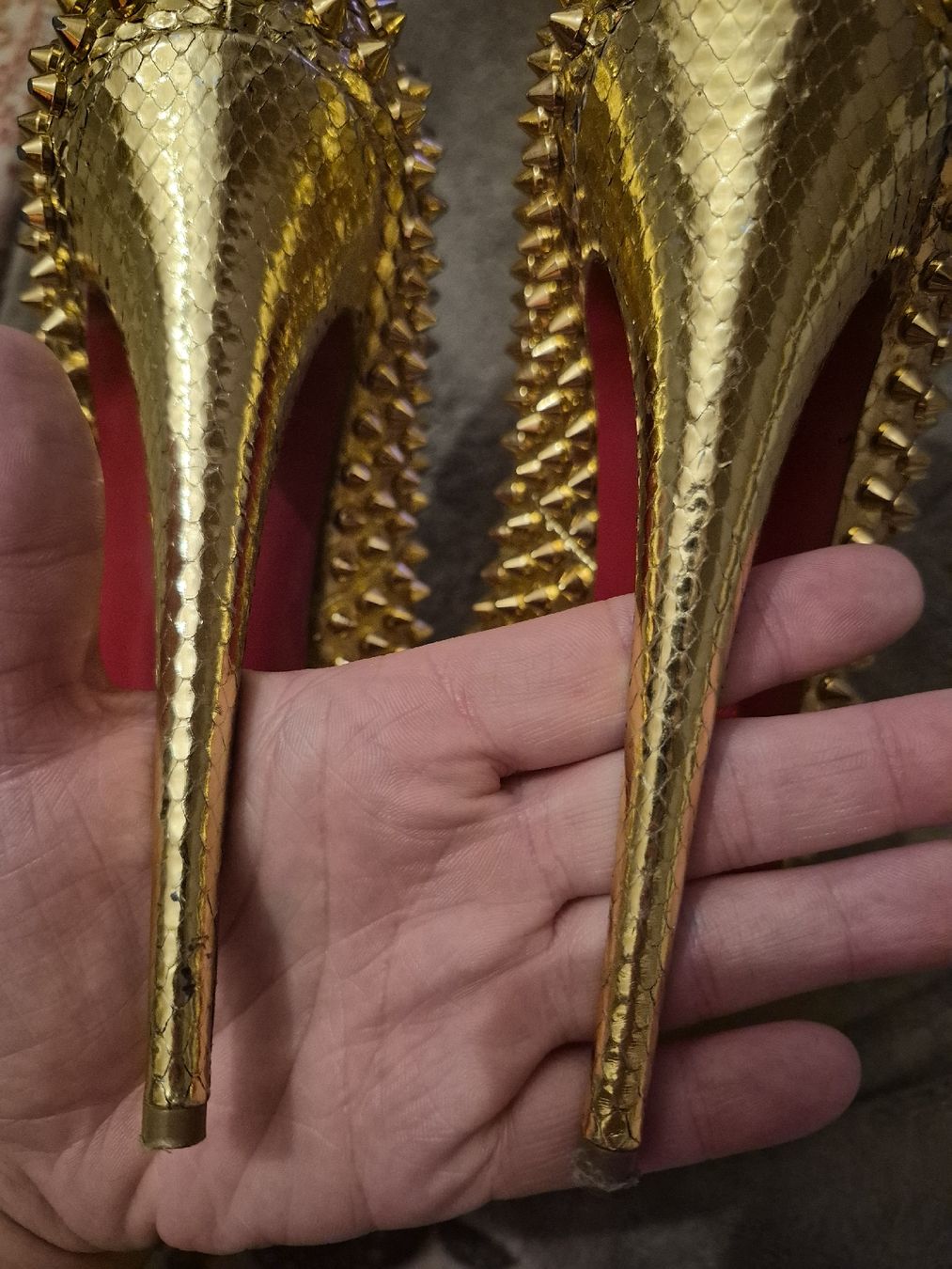 Christian Louboutin Damenschuhe: Louboutin dorées t39 – Gebraucht aus Lausanne von Mau 3