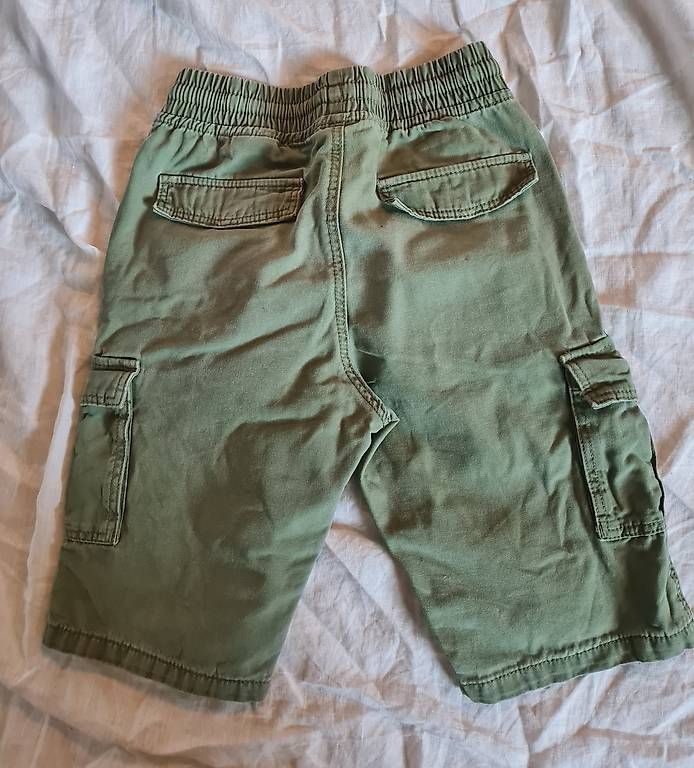 Hosen: Knabenshorts Gr 140 – Gebraucht aus Baar von Loimund 2