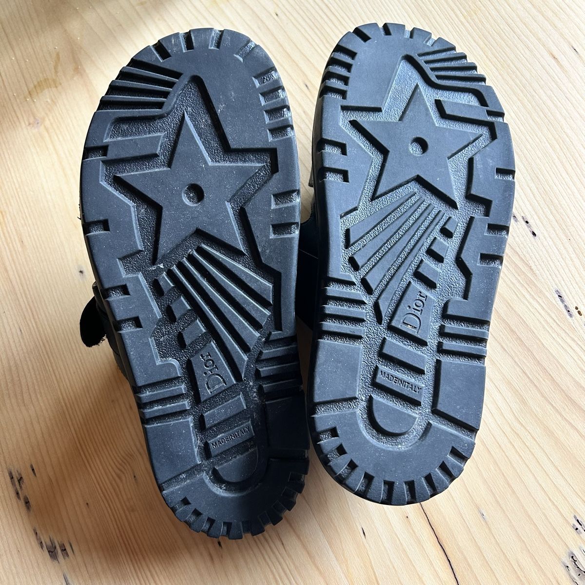 Dior Scarpe da donna: Dior Sandalen schwarz, Grösse 39 Damen – Usato da Gonten venduto da Pixie8787 2