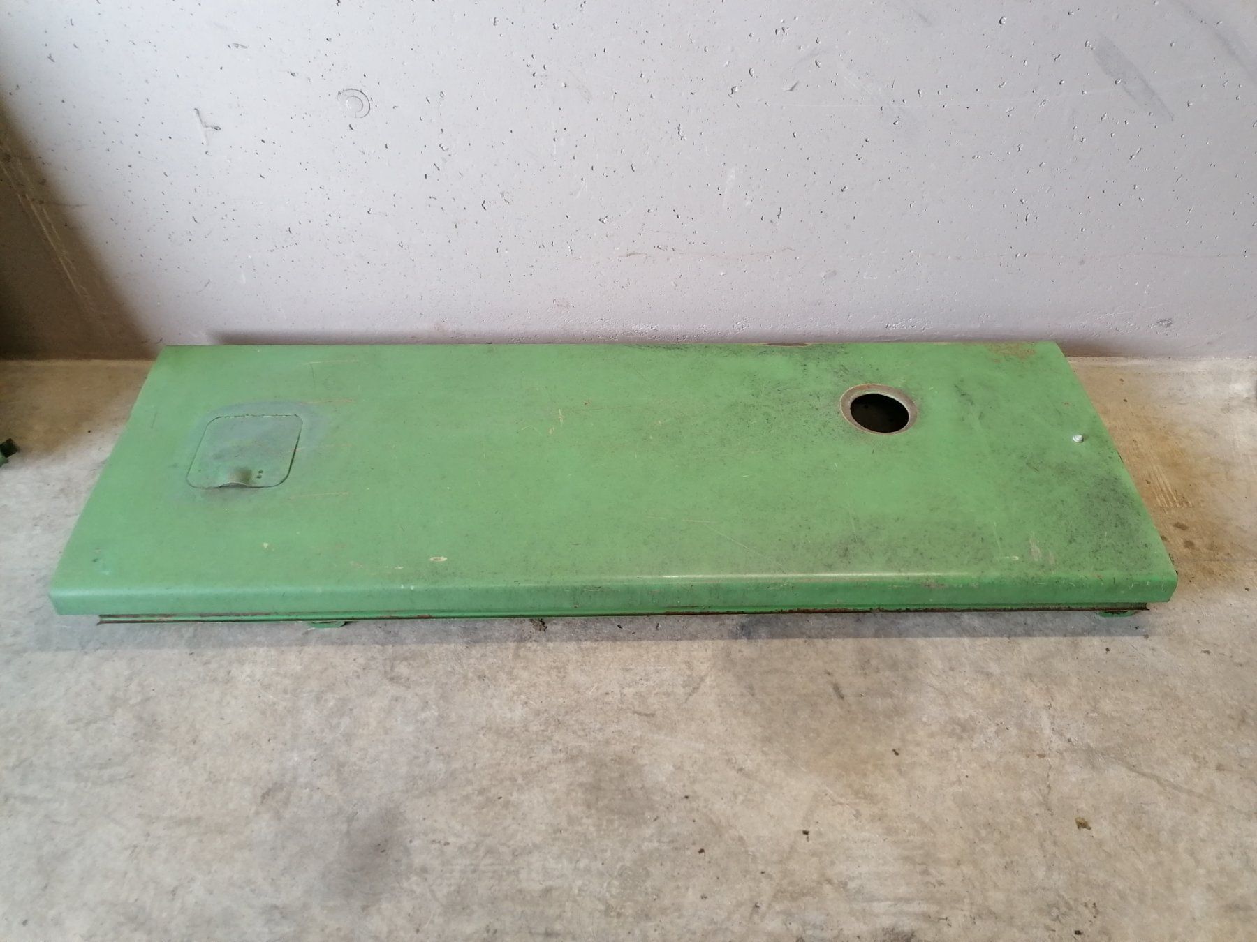 Fendt Trattori: Fendt Motorhaube – Usato da Nottwil venduto da TB28 3