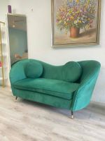 Design-Samtsofa Grün – Sehr guter Zustand – CHF 165