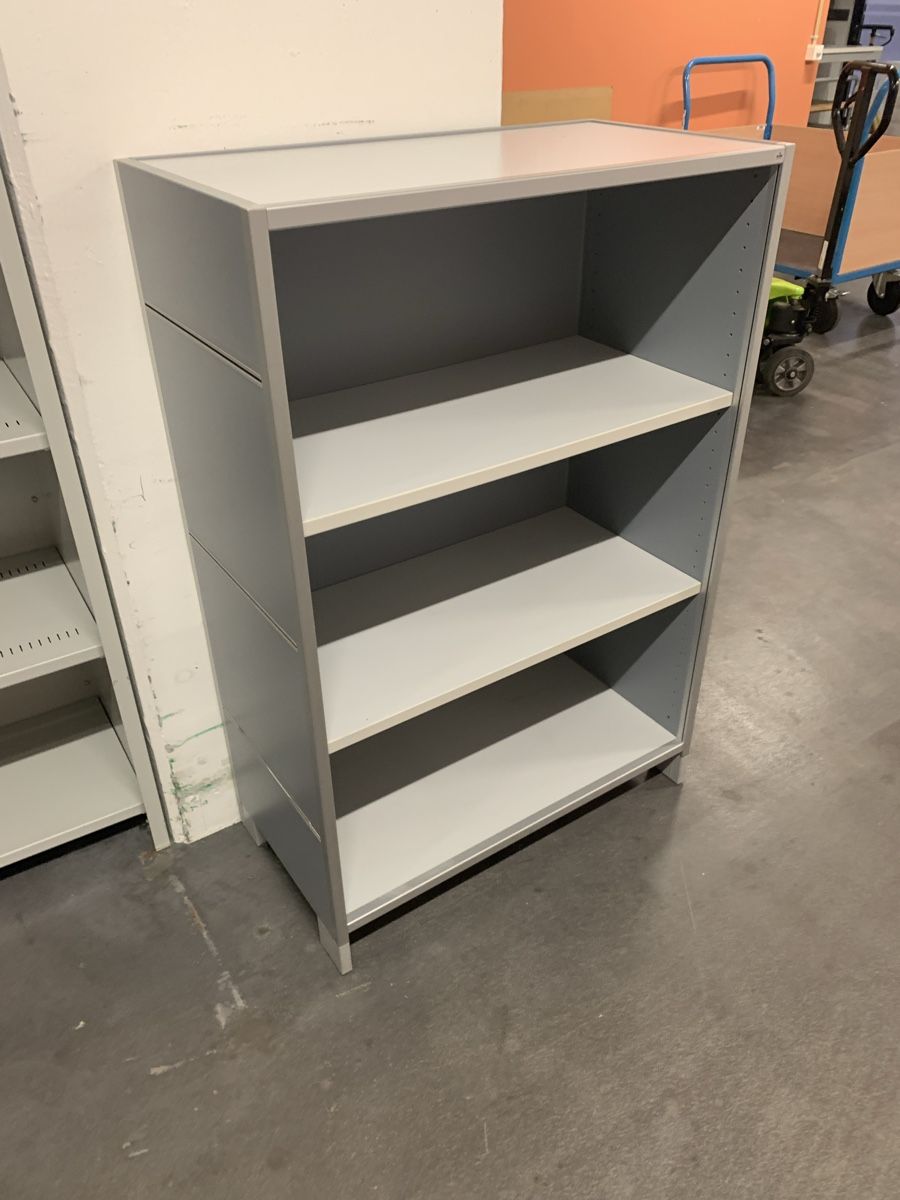 Scaffali: Elan Regal, Metall/Holz, Grau/Weiss – Usato da heiligenschwendi venduto da bonitasunny 1