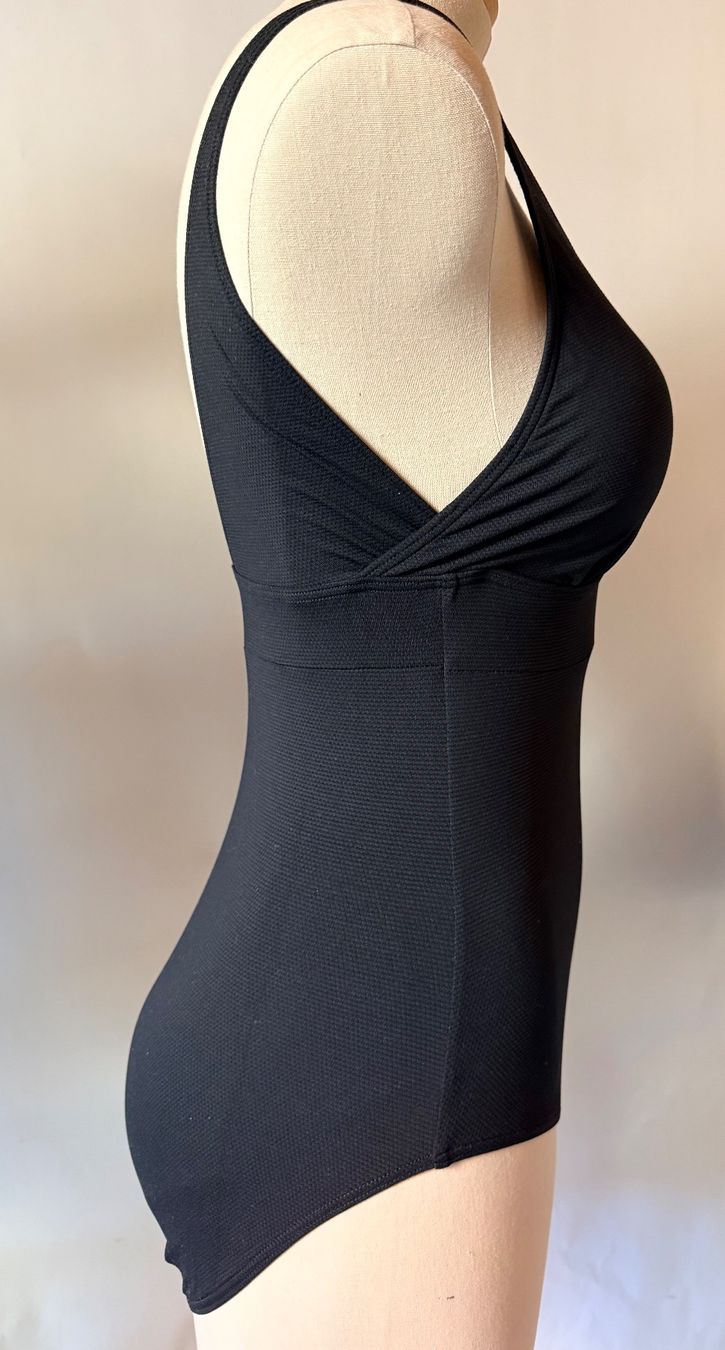 Esprit Costumi da bagno & Bikini: ESPRIT, Badekleid, Grösse 44, Farbe Schwarz – Nuovo e nell'imballaggio originale da Rudolfstetten venduto da gst_g7xl 2