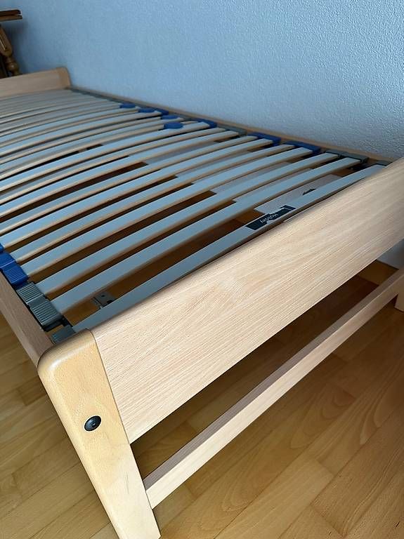 Letti: Bett, Einzelbett 90 x 200 cm – Usato da Allschwil venduto da JosefK04 3