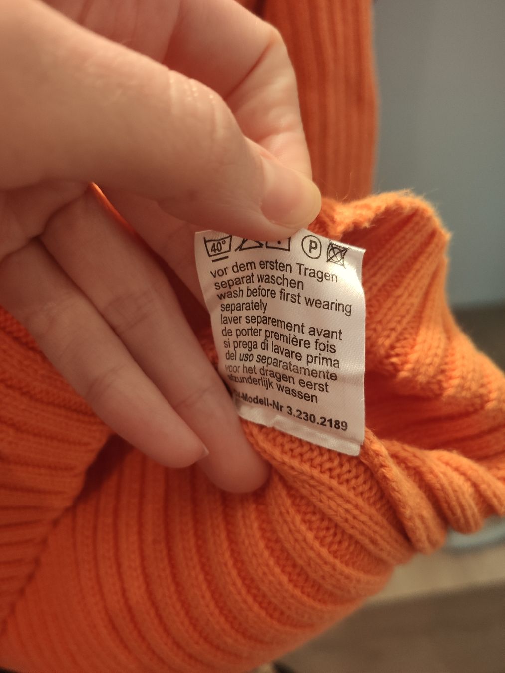 Maglioni & Felpe: Oranger Pullover Grösse 152 – Usato da Dietikon venduto da iksan 3