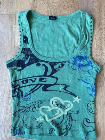 Urban Outfitters Top XS Grün mit Nieten - Sommer Must-have!